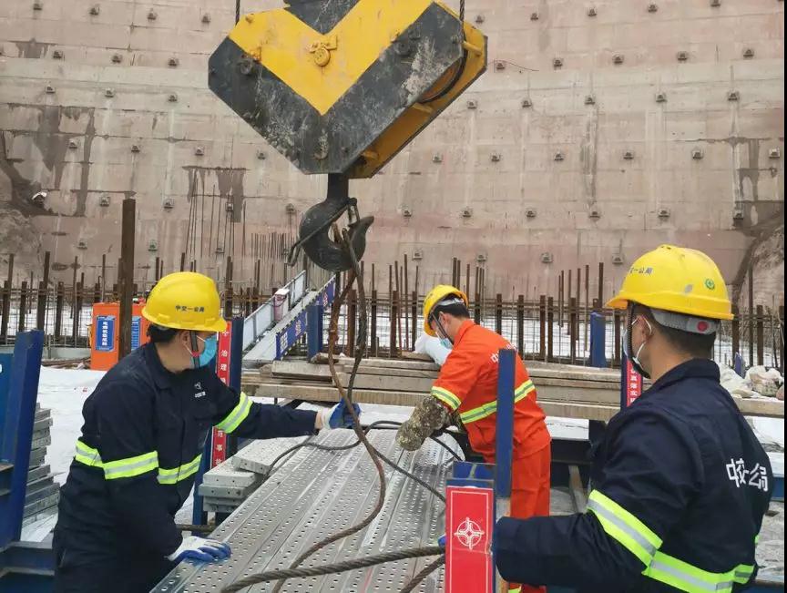 央視新聞：中交一公局集團萬州環(huán)線復(fù)工復(fù)產(chǎn)